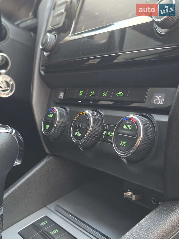 Універсал Skoda Octavia 2014 в Мукачевому фото 41 Універсал Skoda Octavia 2014 в Мукачевому