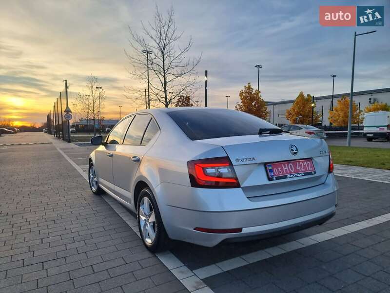 Лифтбек Skoda Octavia 2018 в Мукачево