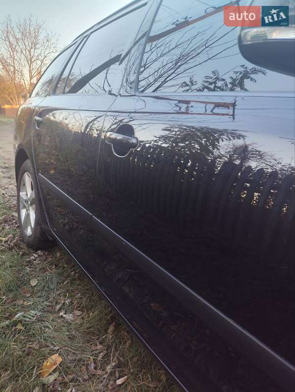 Универсал Skoda Octavia 2012 в Гайсине