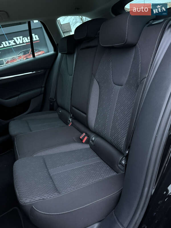 Универсал Skoda Octavia 2022 в Львове фото 49 Универсал Skoda Octavia 2022 в Львове