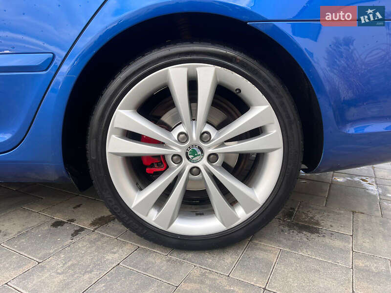 Универсал Skoda Octavia 2010 в Луцке