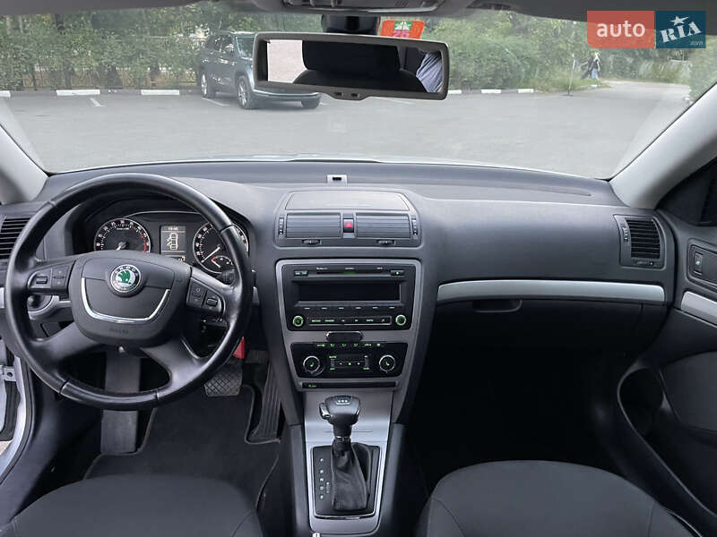 Універсал Skoda Octavia 2010 в Броварах