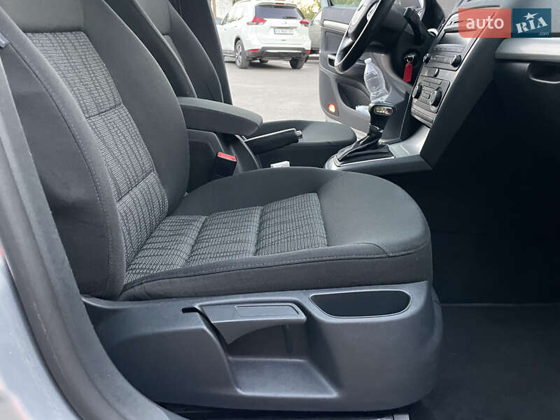 Універсал Skoda Octavia 2010 в Броварах