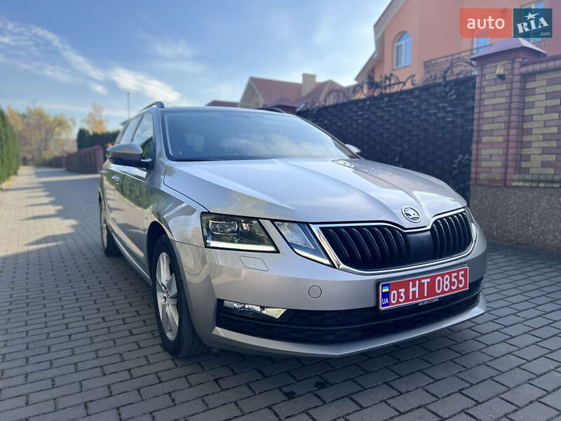 Универсал Skoda Octavia 2018 в Дубно фото 14 Универсал Skoda Octavia 2018 в Дубно