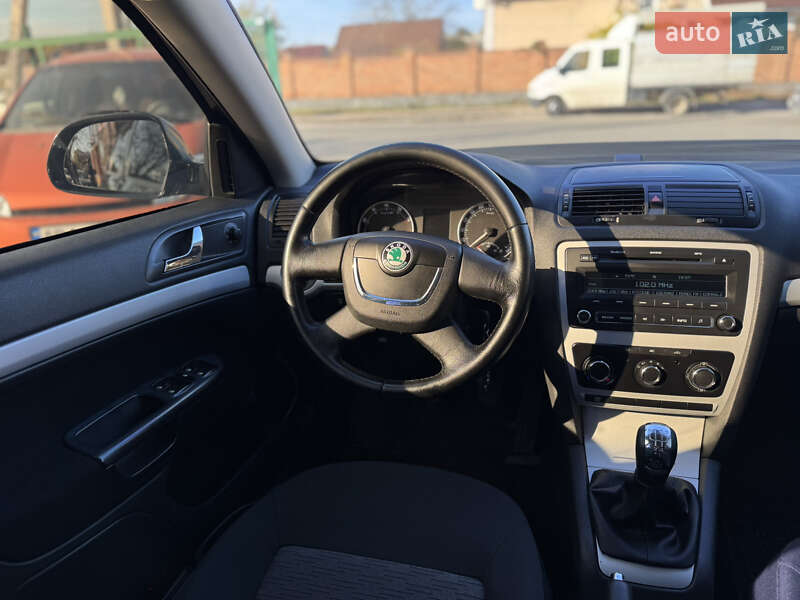 Лифтбек Skoda Octavia 2010 в Бердичеве