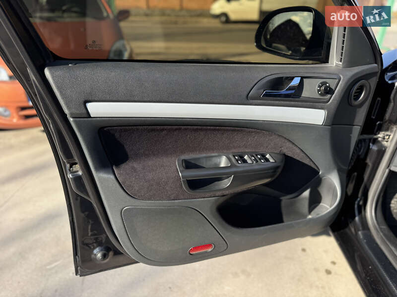 Лифтбек Skoda Octavia 2010 в Бердичеве