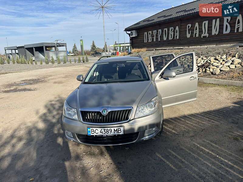 Универсал Skoda Octavia 2013 в Буске фото 16 Универсал Skoda Octavia 2013 в Буске