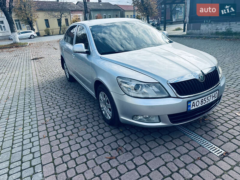 Лифтбек Skoda Octavia 2010 в Мукачево