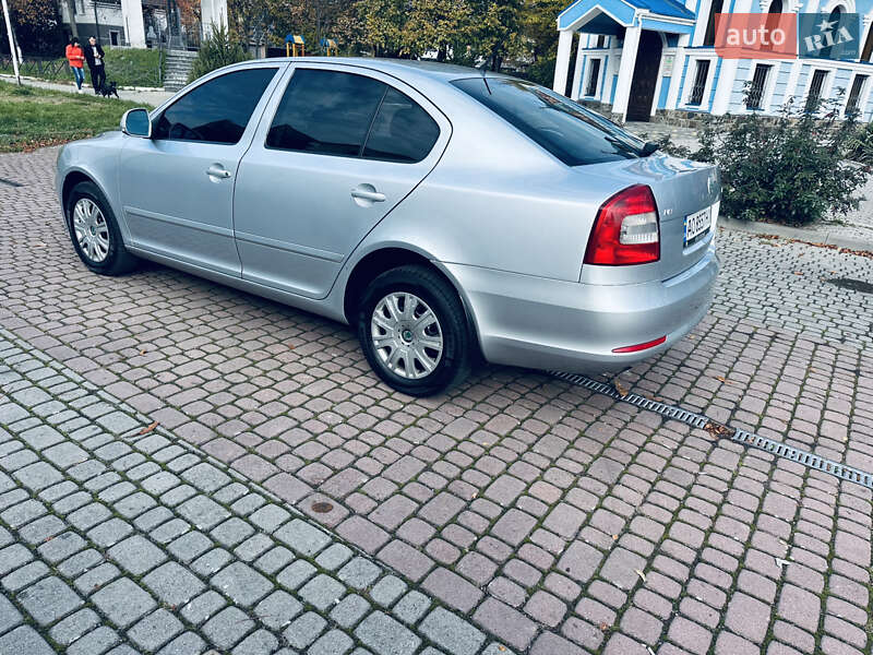 Лифтбек Skoda Octavia 2010 в Мукачево