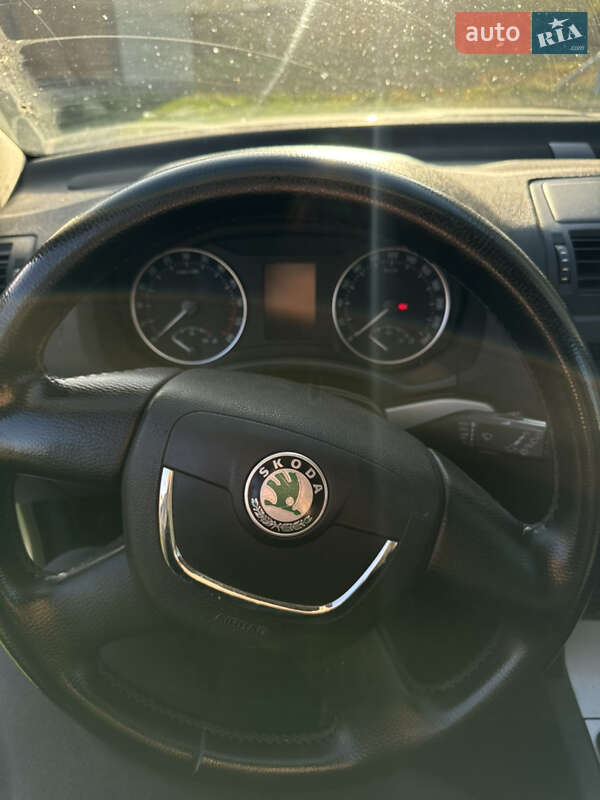 Универсал Skoda Octavia 2011 в Черновцах фото 16 Универсал Skoda Octavia 2011 в Черновцах