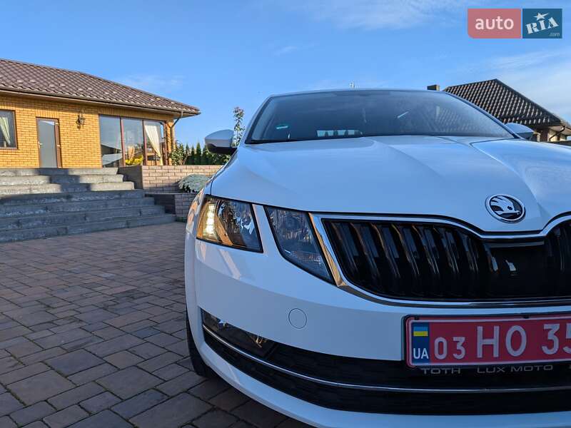 Универсал Skoda Octavia 2018 в Луцке фото 5 Универсал Skoda Octavia 2018 в Луцке