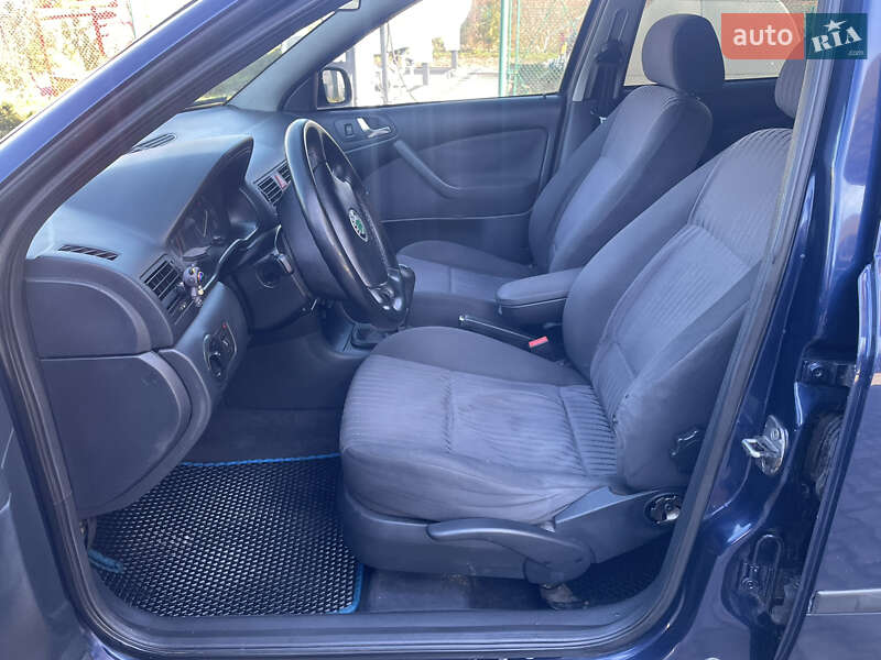 Ліфтбек Skoda Octavia 2000 в Турці фото 32 Ліфтбек Skoda Octavia 2000 в Турці