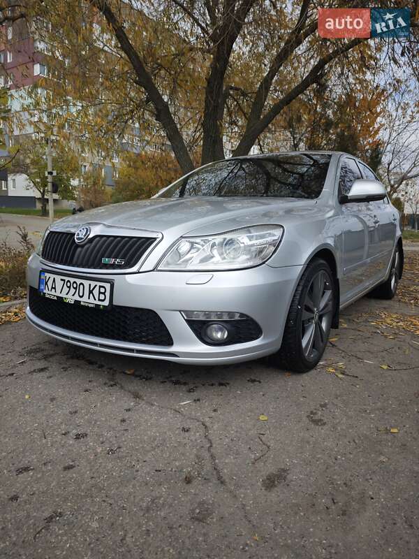 Ліфтбек Skoda Octavia 2010 в Кропивницькому