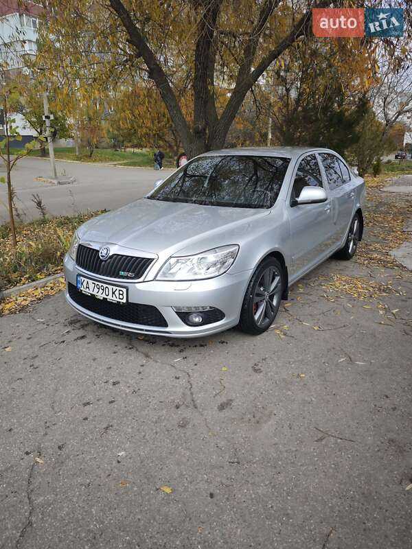 Ліфтбек Skoda Octavia 2010 в Кропивницькому