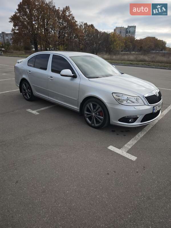 Ліфтбек Skoda Octavia 2010 в Кропивницькому