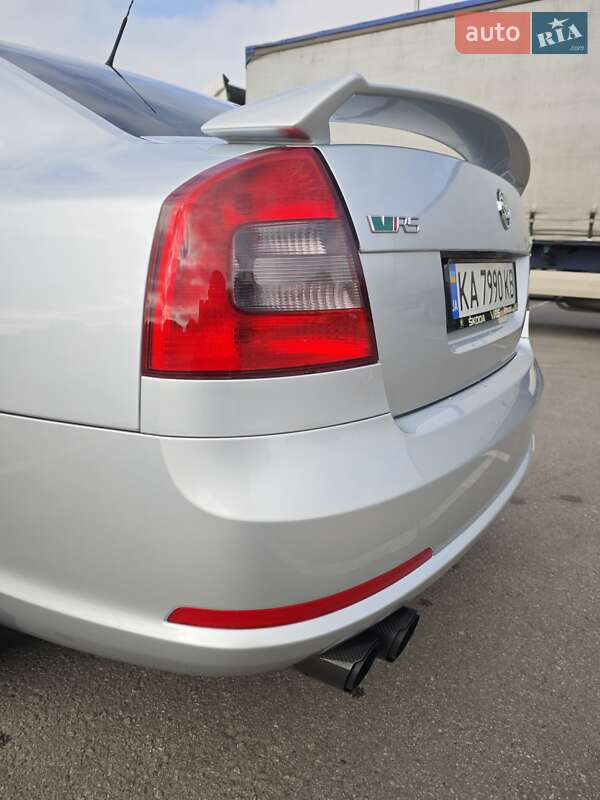 Ліфтбек Skoda Octavia 2010 в Кропивницькому