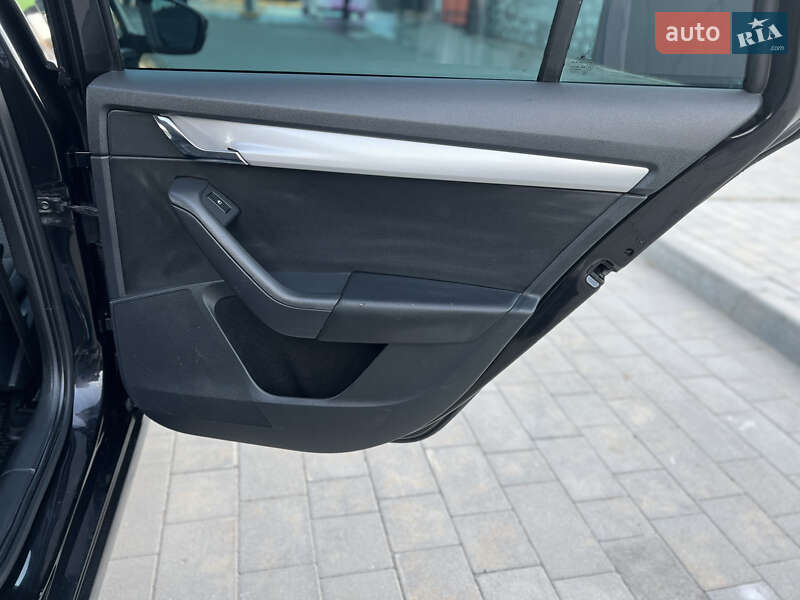 Универсал Skoda Octavia 2014 в Каменец-Подольском