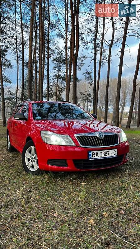 Універсал Skoda Octavia 2010 в Кропивницькому фото 2 Універсал Skoda Octavia 2010 в Кропивницькому