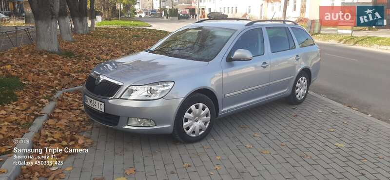 Skoda Octavia 2011 Skoda Octavia 2011