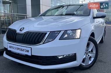 Лифтбек Skoda Octavia 2018 в Киеве