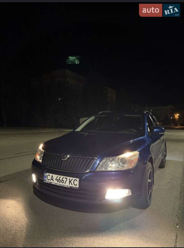 Универсал Skoda Octavia 2010 в Краматорске фото Универсал Skoda Octavia 2010 в Краматорске
