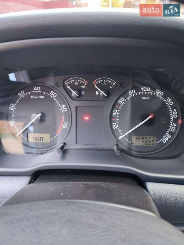 Лифтбек Skoda Octavia 2009 в Запорожье