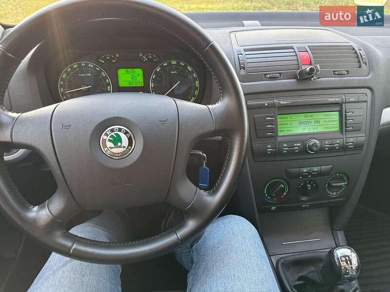 Универсал Skoda Octavia 2008 в Радивилове фото 28 Универсал Skoda Octavia 2008 в Радивилове