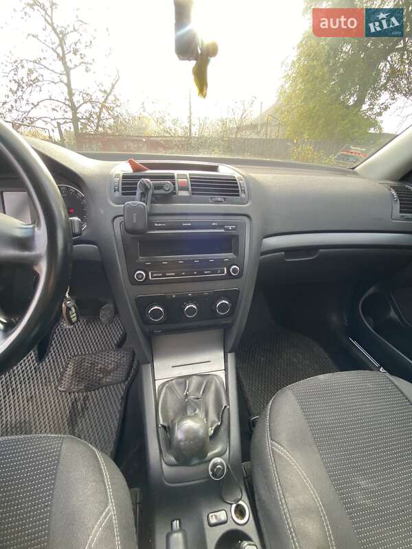 Универсал Skoda Octavia 2010 в Кременчуге фото 19 Универсал Skoda Octavia 2010 в Кременчуге