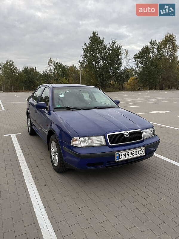 Лифтбек Skoda Octavia 1999 в Сумах