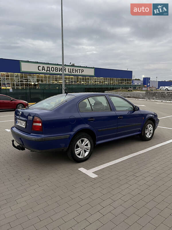 Лифтбек Skoda Octavia 1999 в Сумах