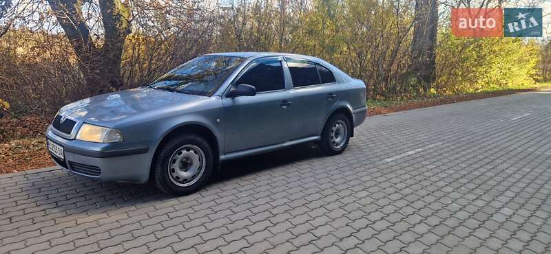Лифтбек Skoda Octavia 2003 в Рудки
