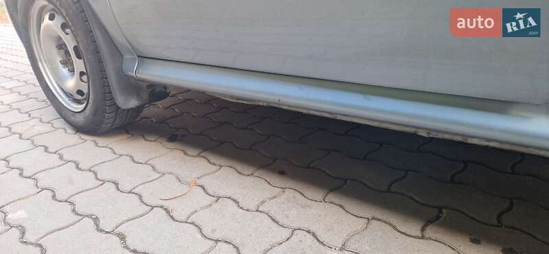 Лифтбек Skoda Octavia 2003 в Рудки