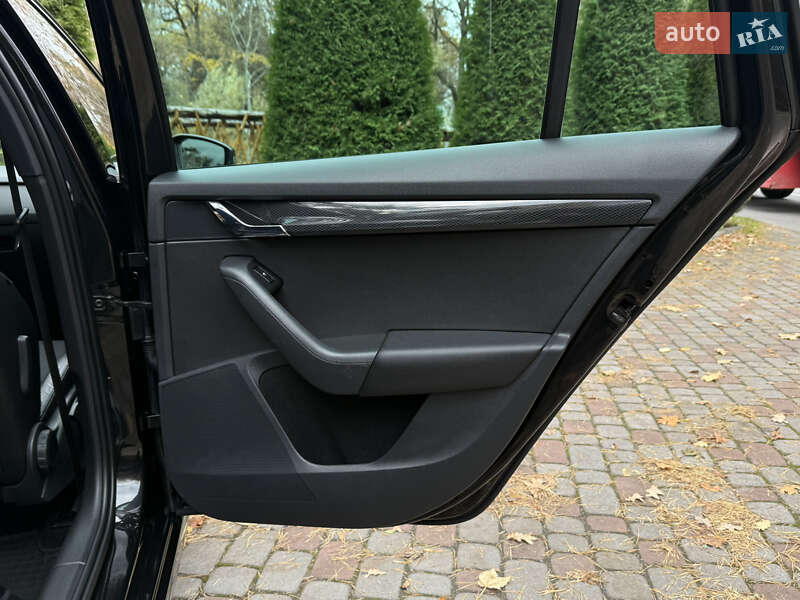 Универсал Skoda Octavia 2015 в Дрогобыче фото 143 Универсал Skoda Octavia 2015 в Дрогобыче