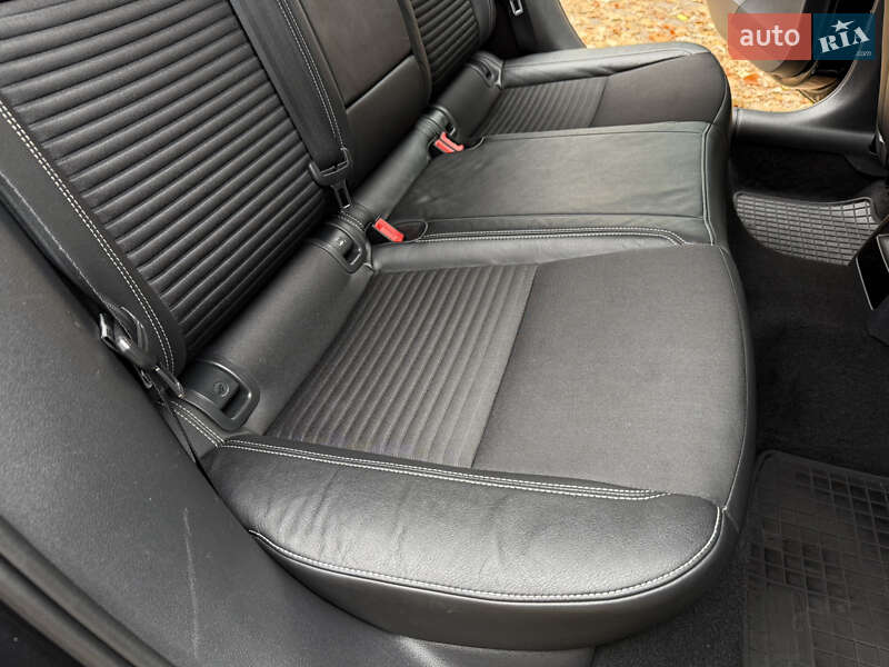 Универсал Skoda Octavia 2015 в Дрогобыче фото 147 Универсал Skoda Octavia 2015 в Дрогобыче