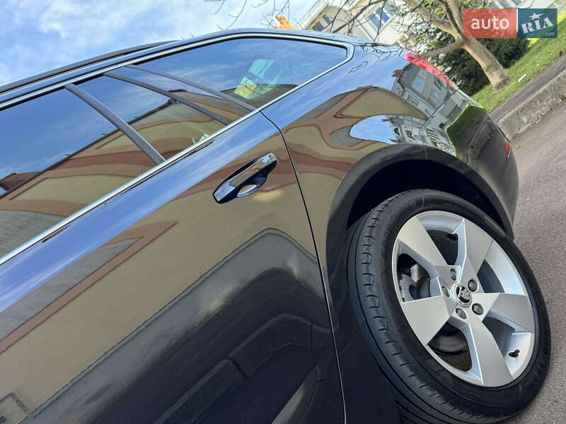 Универсал Skoda Octavia 2019 в Дрогобыче