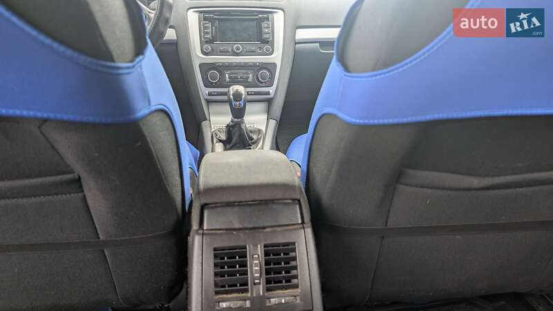 Универсал Skoda Octavia 2012 в Прилуках