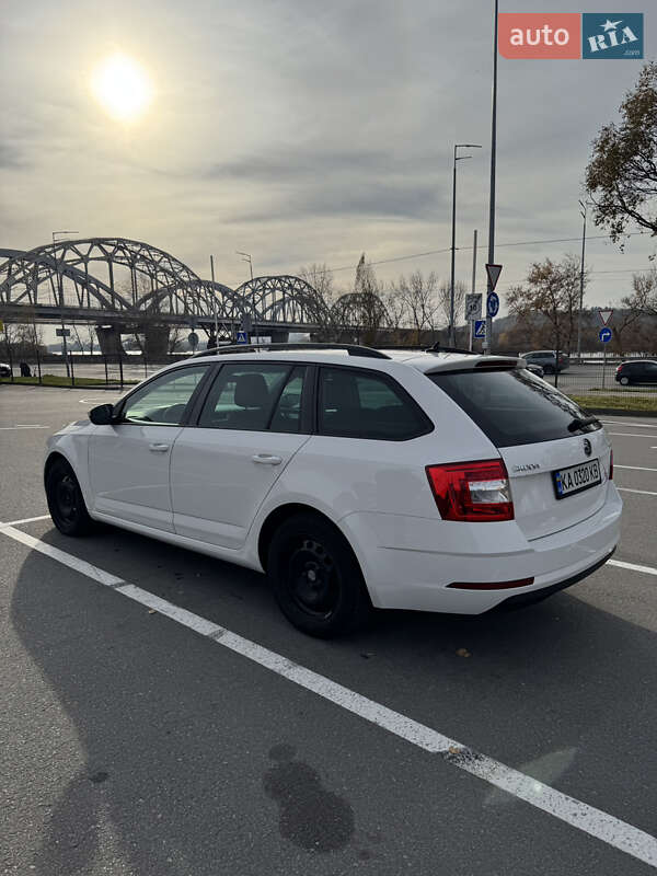 Универсал Skoda Octavia 2019 в Киеве фото 5 Универсал Skoda Octavia 2019 в Киеве