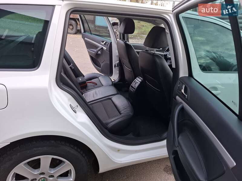 Универсал Skoda Octavia 2012 в Броварах