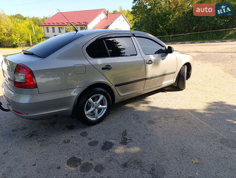 Лифтбек Skoda Octavia 2010 в Галиче фото 42 Лифтбек Skoda Octavia 2010 в Галиче