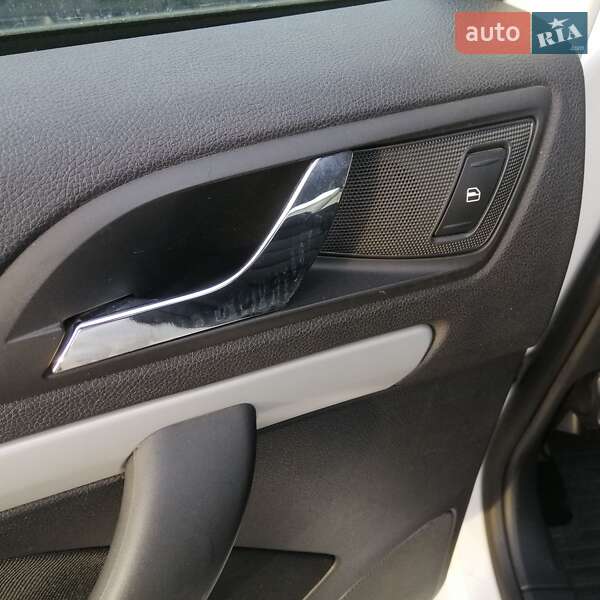 Лифтбек Skoda Octavia 2008 в Киеве