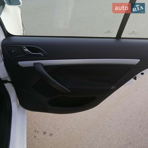 Лифтбек Skoda Octavia 2008 в Киеве