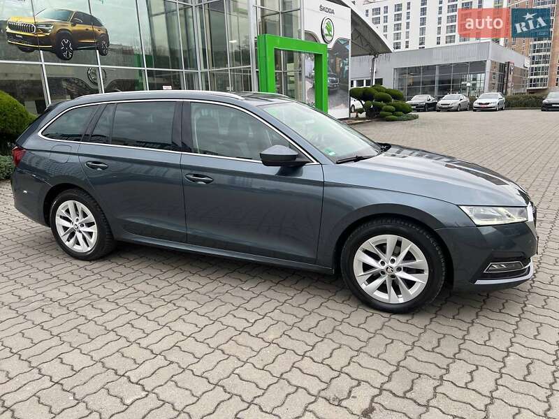 Универсал Skoda Octavia 2021 в Луцке