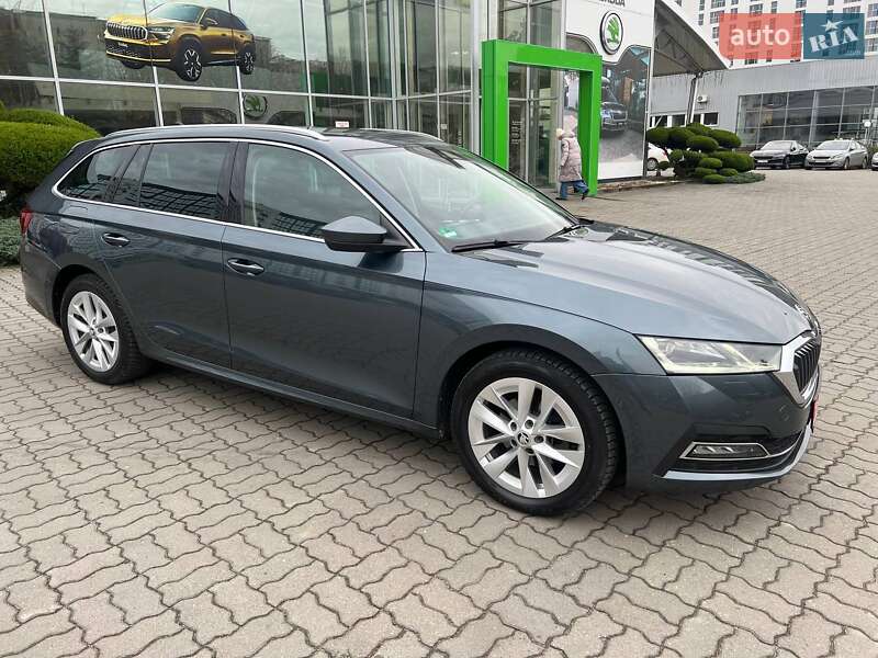 Универсал Skoda Octavia 2021 в Луцке