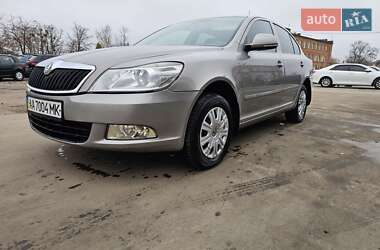 Лифтбек Skoda Octavia 2012 в Сумах