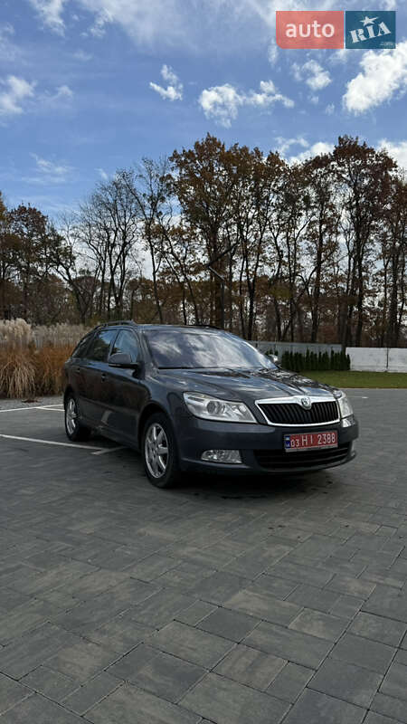 Универсал Skoda Octavia 2011 в Луцке