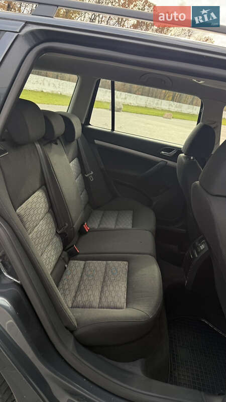 Универсал Skoda Octavia 2011 в Луцке