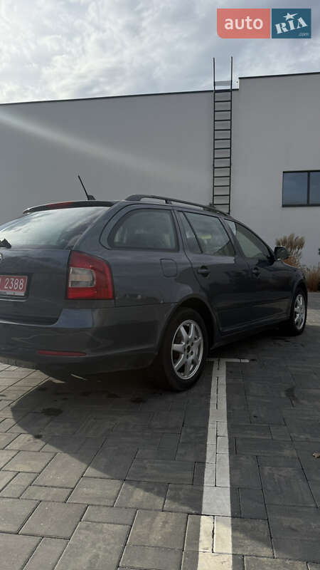 Универсал Skoda Octavia 2011 в Луцке