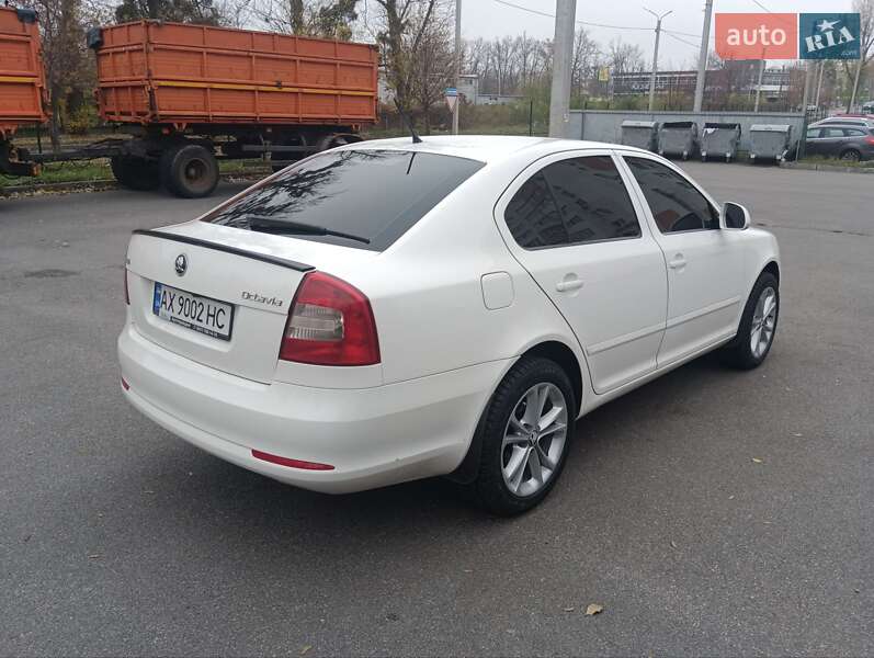 Лифтбек Skoda Octavia 2012 в Харькове