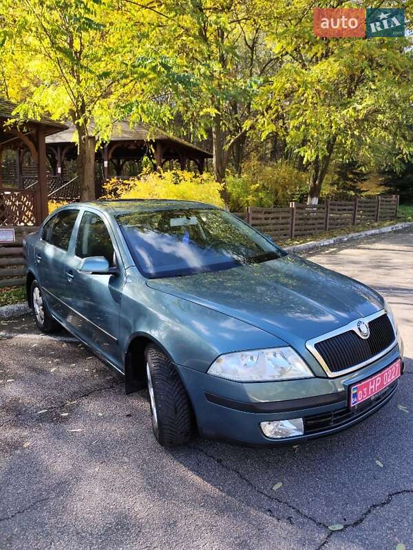 Лифтбек Skoda Octavia 2005 в Полтаве
