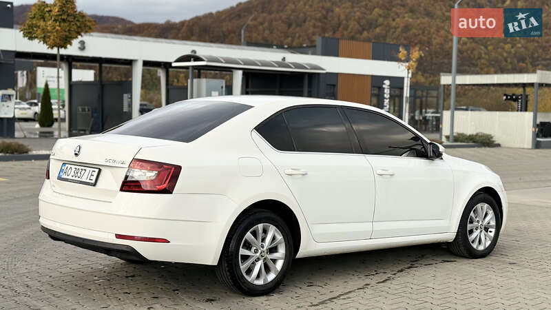 Лифтбек Skoda Octavia 2017 в Хусте фото 5 Лифтбек Skoda Octavia 2017 в Хусте